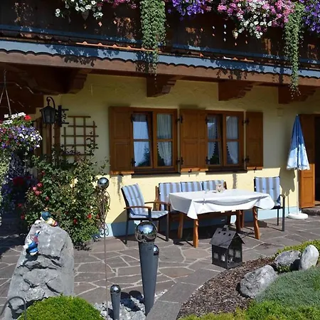 Ferienwohnung Holzner Daire Schneizlreuth