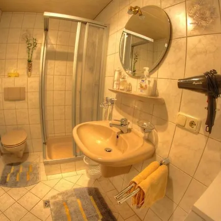 Daire Ferienwohnung Holzner Schneizlreuth